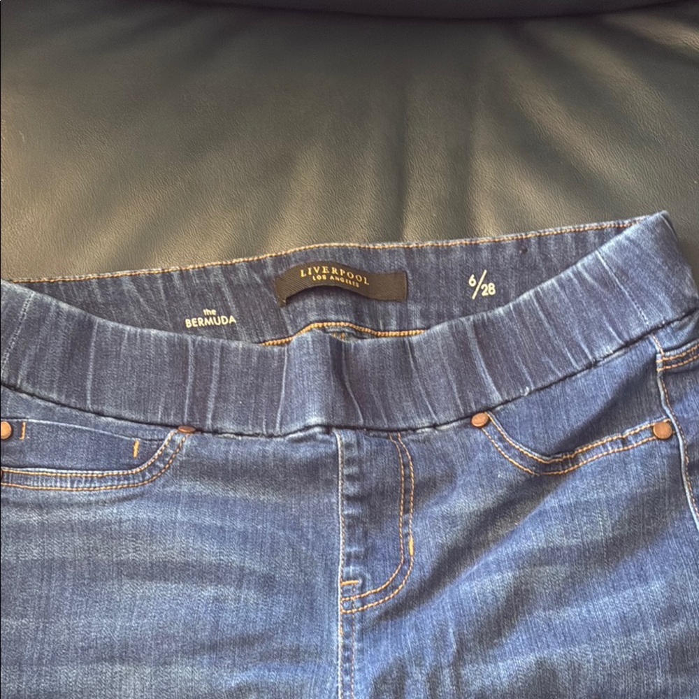 Liverpool Blue Stretchy Bermudas for Casual Comfort